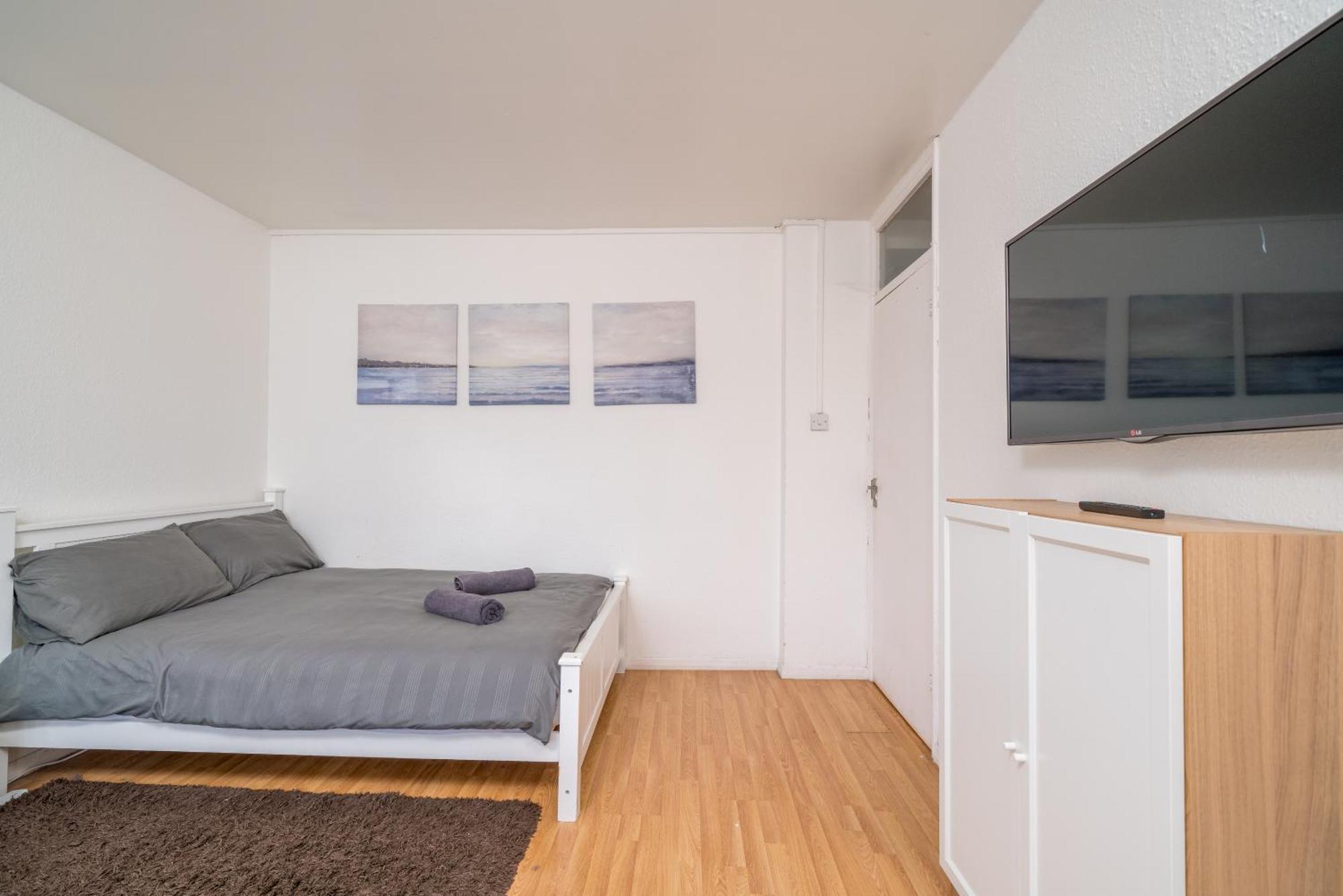 Spacious 1 Bed Flat In Dalston Londyn Zewnętrze zdjęcie